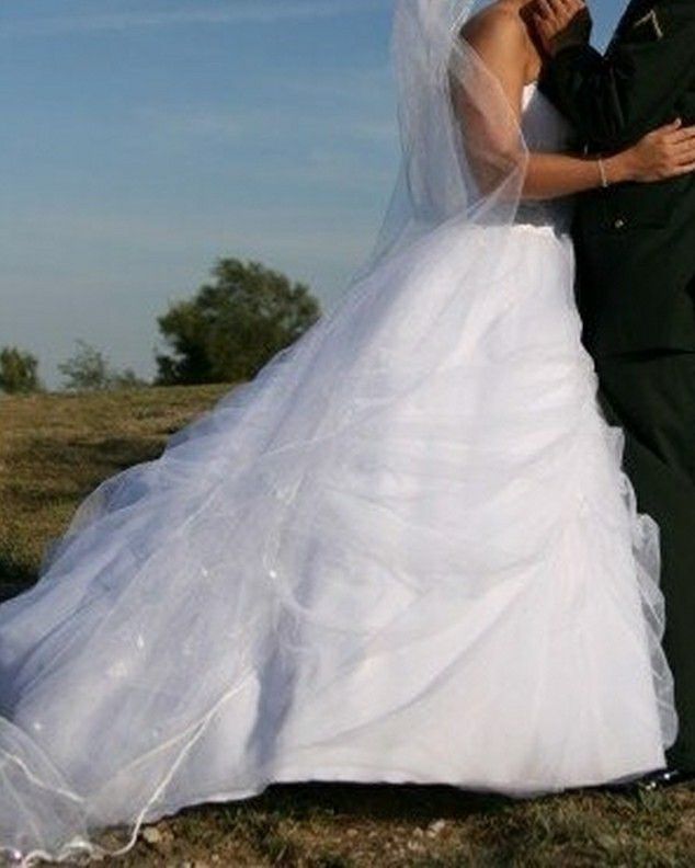 Gorgeous white strapless ball wedding gown