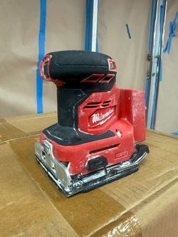 Milwaukee M18 sander