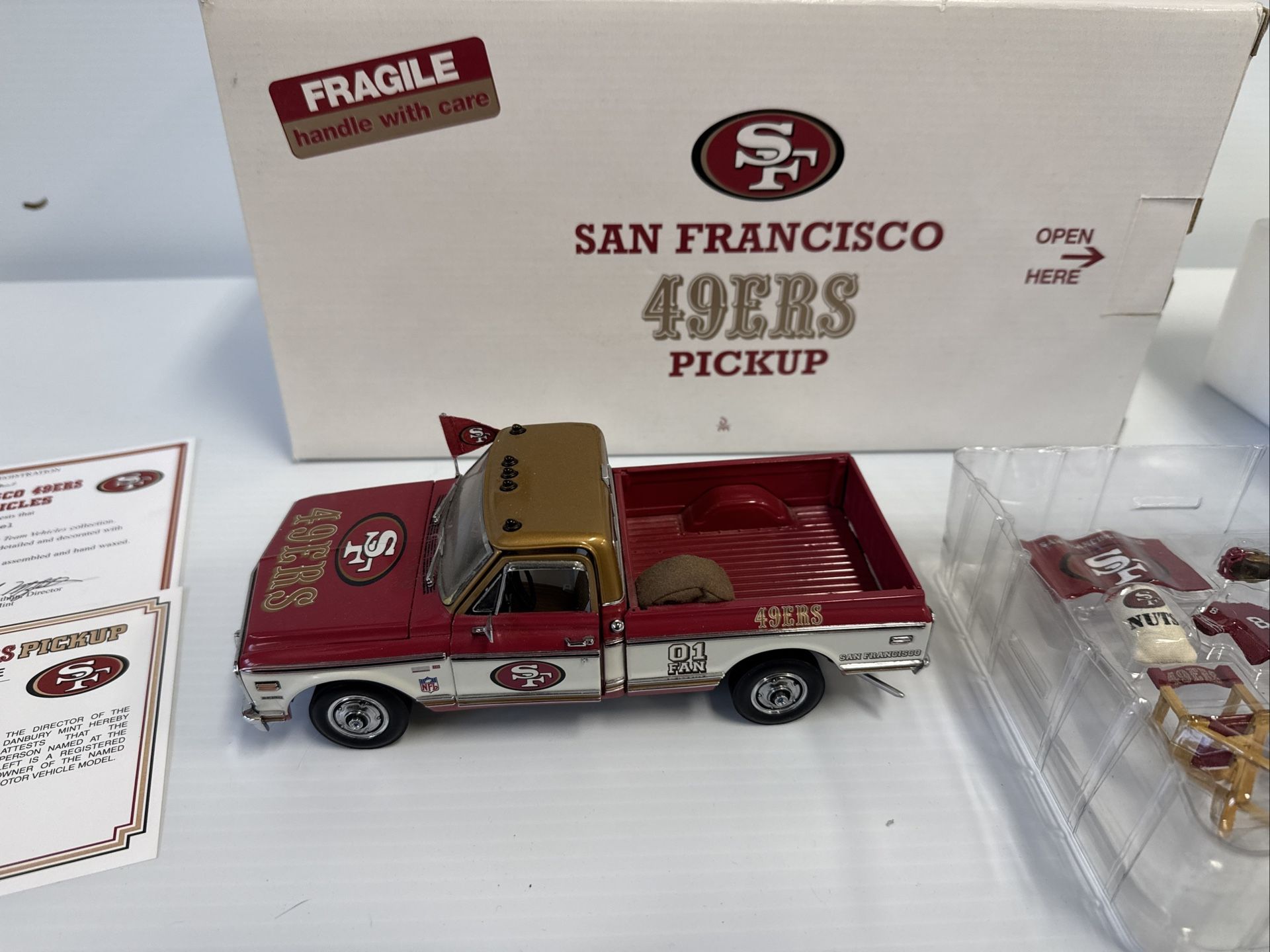 San Francisco 49Er Tailgater Truck 1/18 Scale Danbury Mint