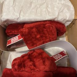 Ugg Fluff Yeah Slides