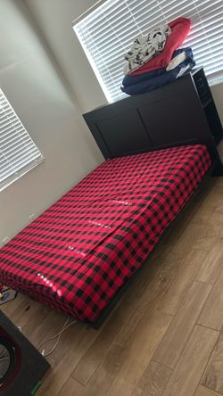 Queen size bed frame