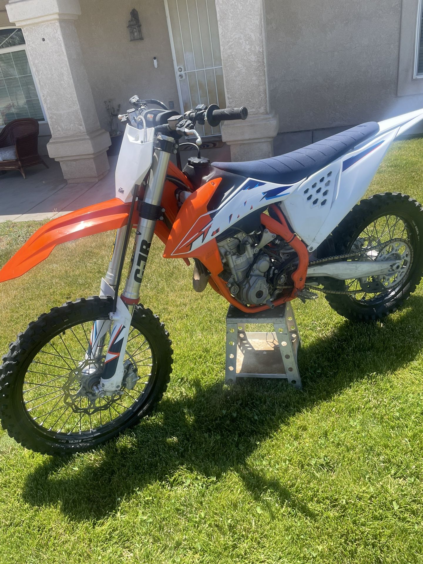 2022 KTM SXF