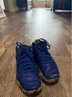Under Armour Youth Basketball Shoes – Blue/Yellow 🏀