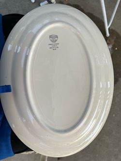 Semi vitreous serving dish