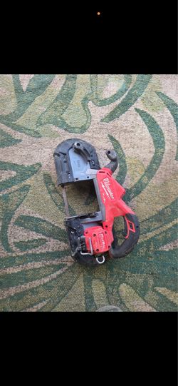 Milwaukee fuel deep cut bandsaw