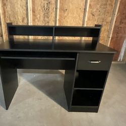 Brand New Pre-Assembled Desk - Delivery Available!
