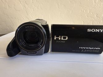 Sony HDR-CX160 SDHC/MS PRO Duo 1080p Digital Camcorder w/30x Opt/350x Digital Zoom, HDMI, 3.0" Touchscreen & 16GB Memory