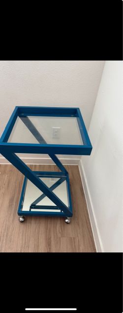Rolling bar cart