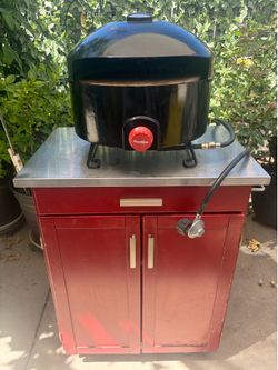 Outdoor pizza oven