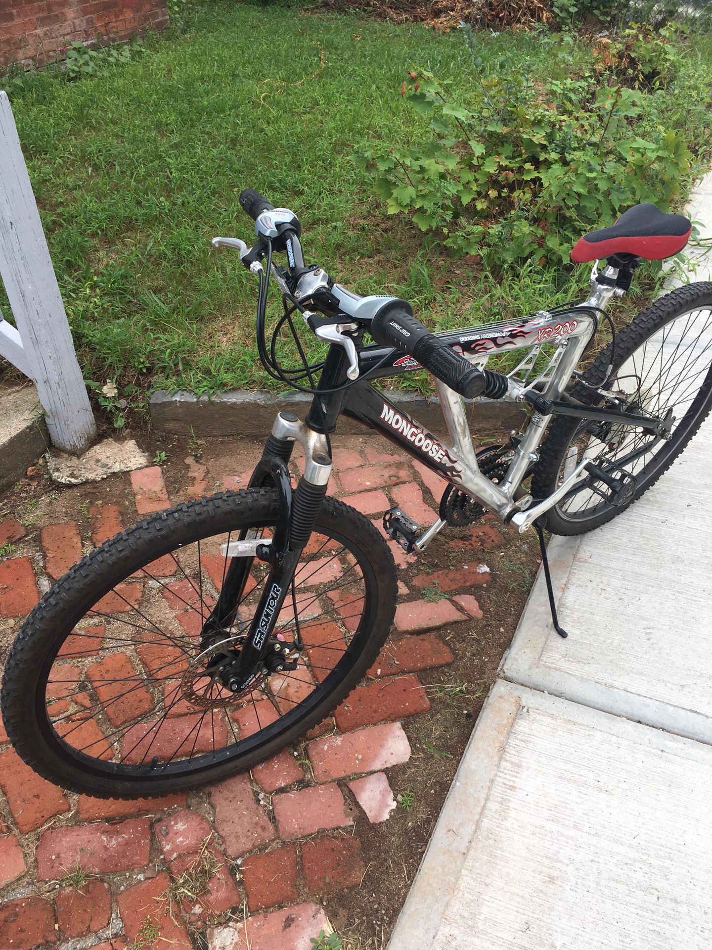 Mongoose XR 200 Disk Brake Equipped