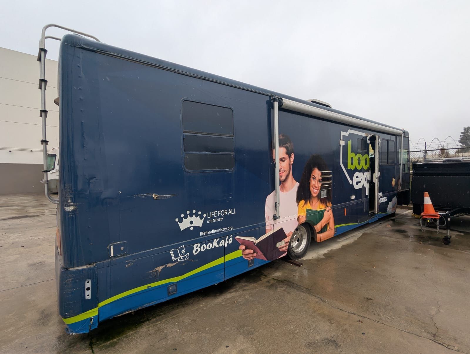 RV - Motor Home