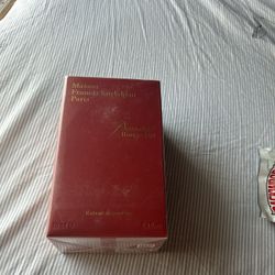 New Rouge540  Baccalat Women’s Perfume 120$ 