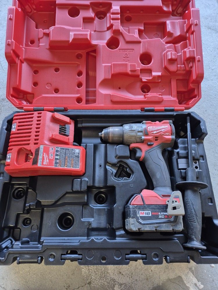 Milwaukee M18 Fuel Hammer Drill/Charger/ 5.0 battery