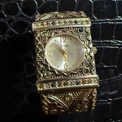 Vivian Golden Cuff Embellished Watch