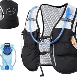 Camelback/ Hydration Backpack 2liter New