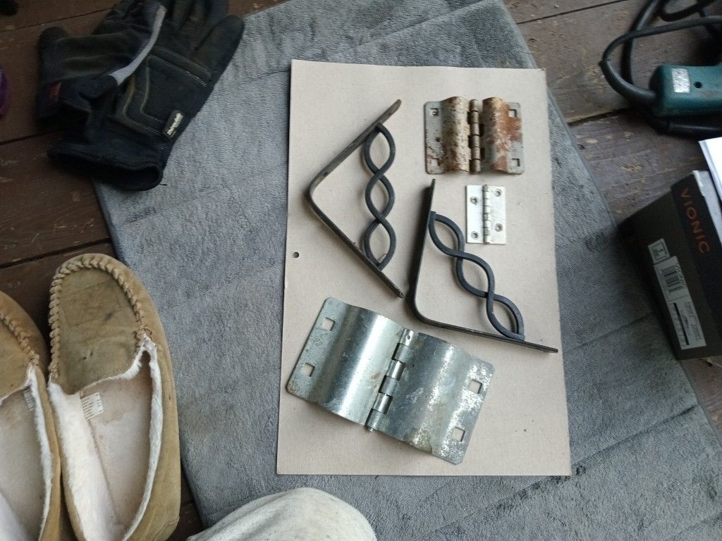 Hinges Brackets