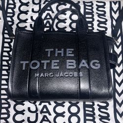 Marc Jacobs Black Leather Tote Bag 