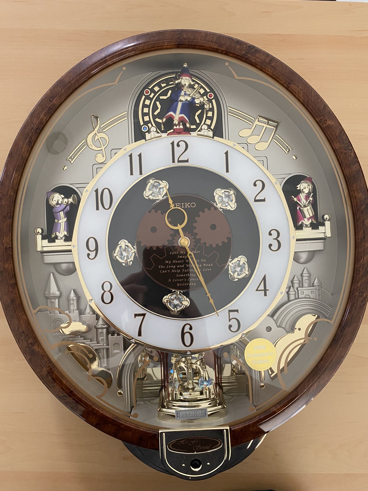 Swarovski Crystal Collectors Edition Wall Clock