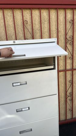 Filing Cabinet 4 Drawer