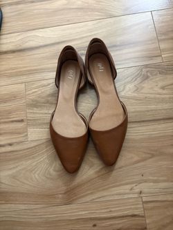 Women’s dress shoes