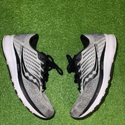 Me A Ahora Men’s 8.5 