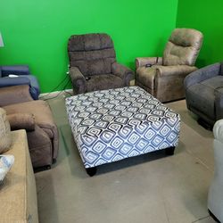 Clearing out Lift-chairs and recliners! Today!