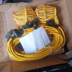 12/3 SJTW LOCKING LIGHT STRING 100 feet 