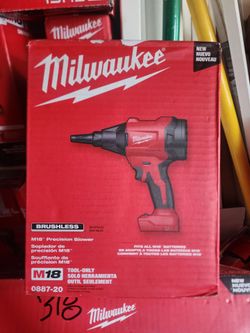 Milwaukee M18 blower