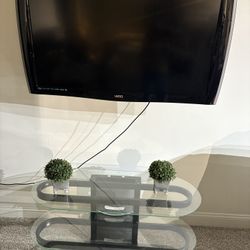 Glass TV Stand with Vizio TV - Must Sell Fast! (YES TV INCLUDED )