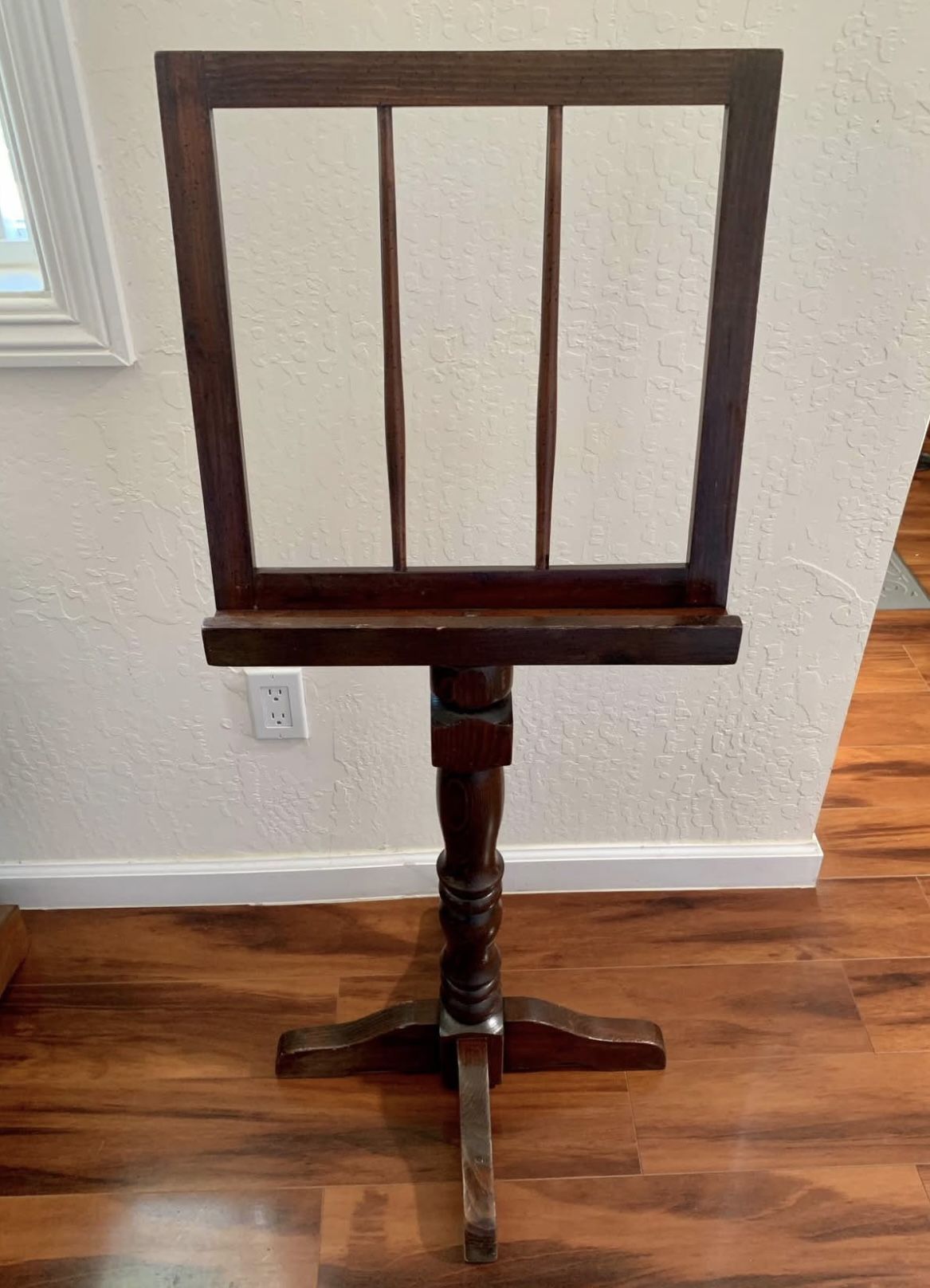 Wood Music Stand