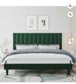 King Bed Frame/Velvet Upholstered Bed Frame with Vertical Channel Tufted Headboard/Strong Wooden Slats/Platform Bed Frame/Mattress Foundation/Box Spri