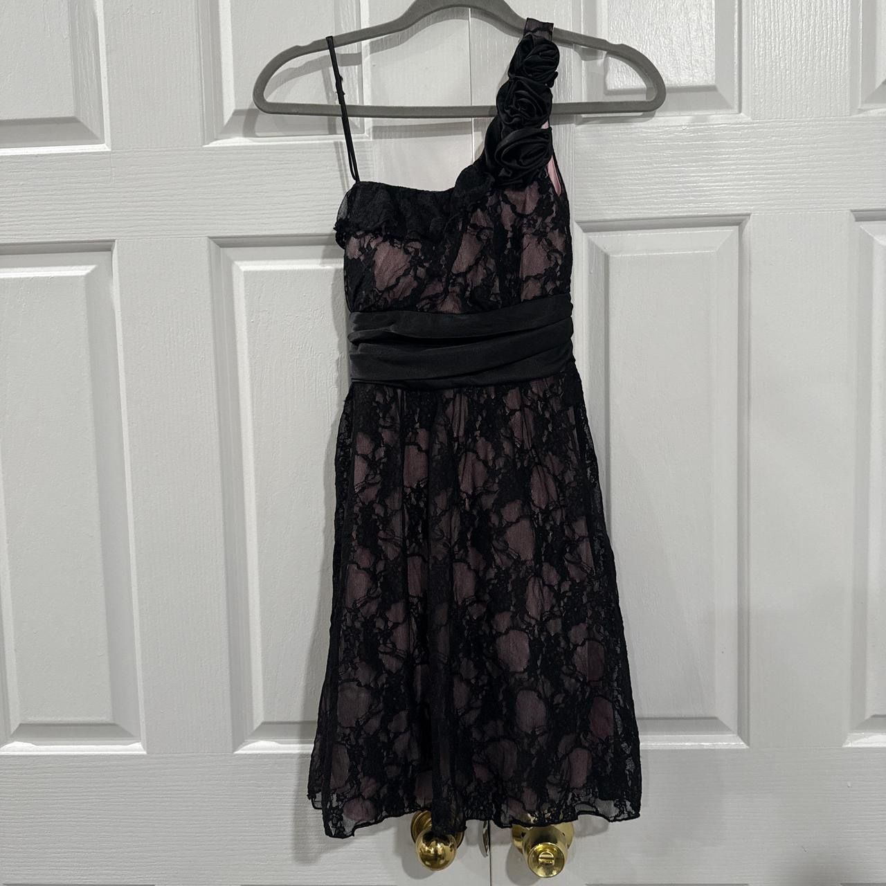 Good Condition | S Speechless Black/Pink lace one shoulder dress with bow 