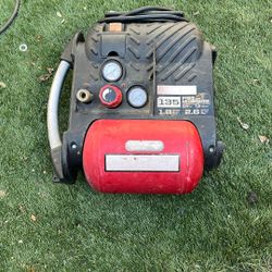 Craftsman Compact Compressor 