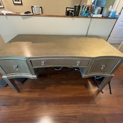 Large Office Desk With Three Drawers