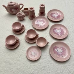 Hello Kitty Tea Set 