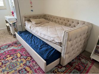 2 Upholstered Twin Daybeds/4 Twin Beddy’s/4 Foam Mattresses