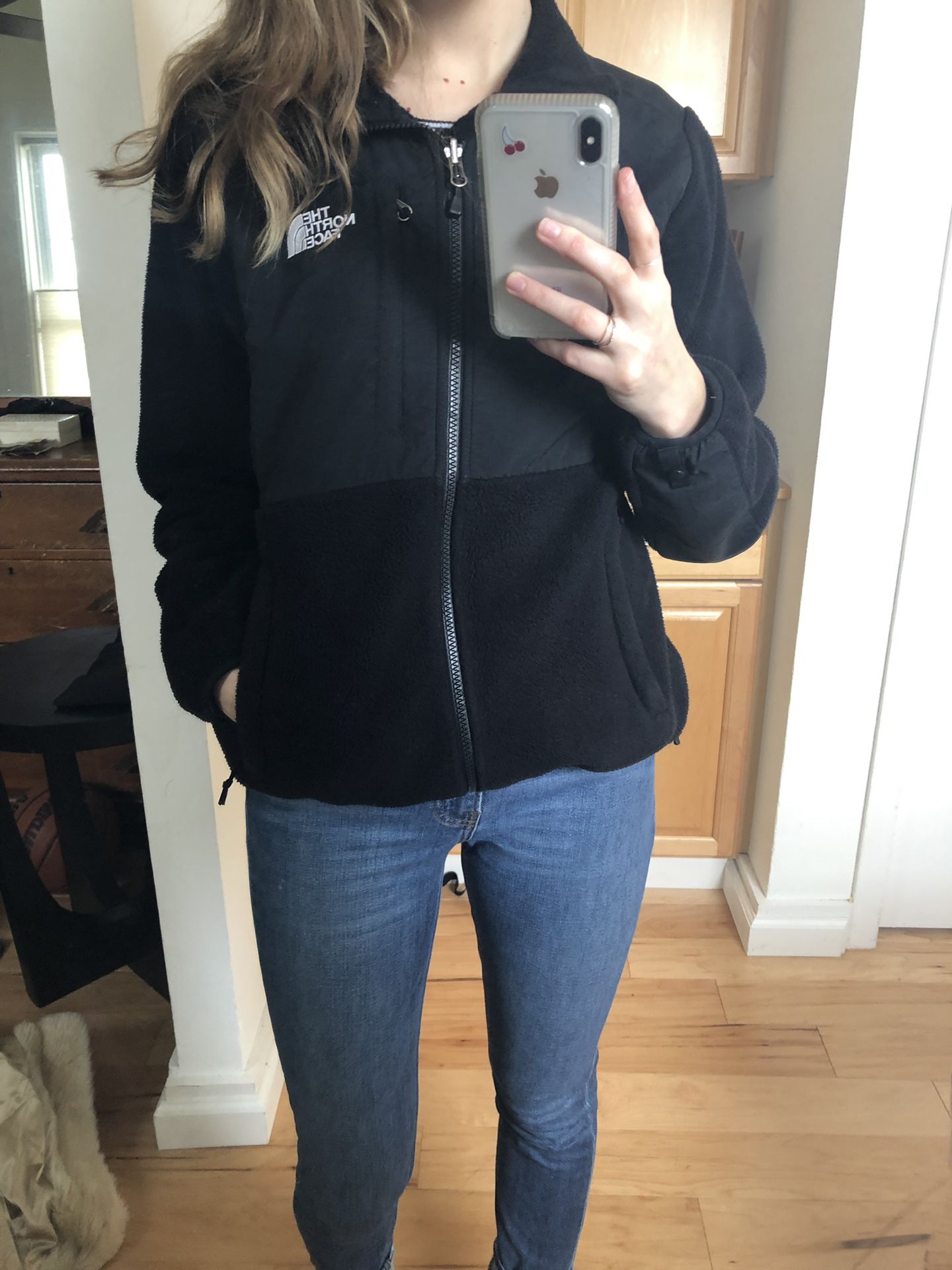 North Face Women's Denali Jacket - Size Small - $60 for Sale in San Rafael,  CA - OfferUp