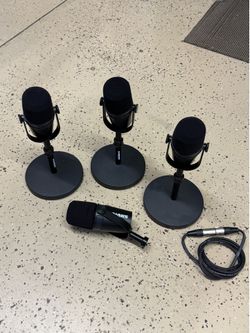 Shure MV7X Podcast Mics — Set of 4