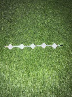 Mossanite flower bracelet