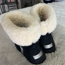 Ugg boots Size 6