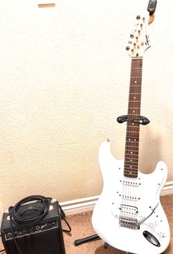 Fender Squier By Bullet Stratocaster