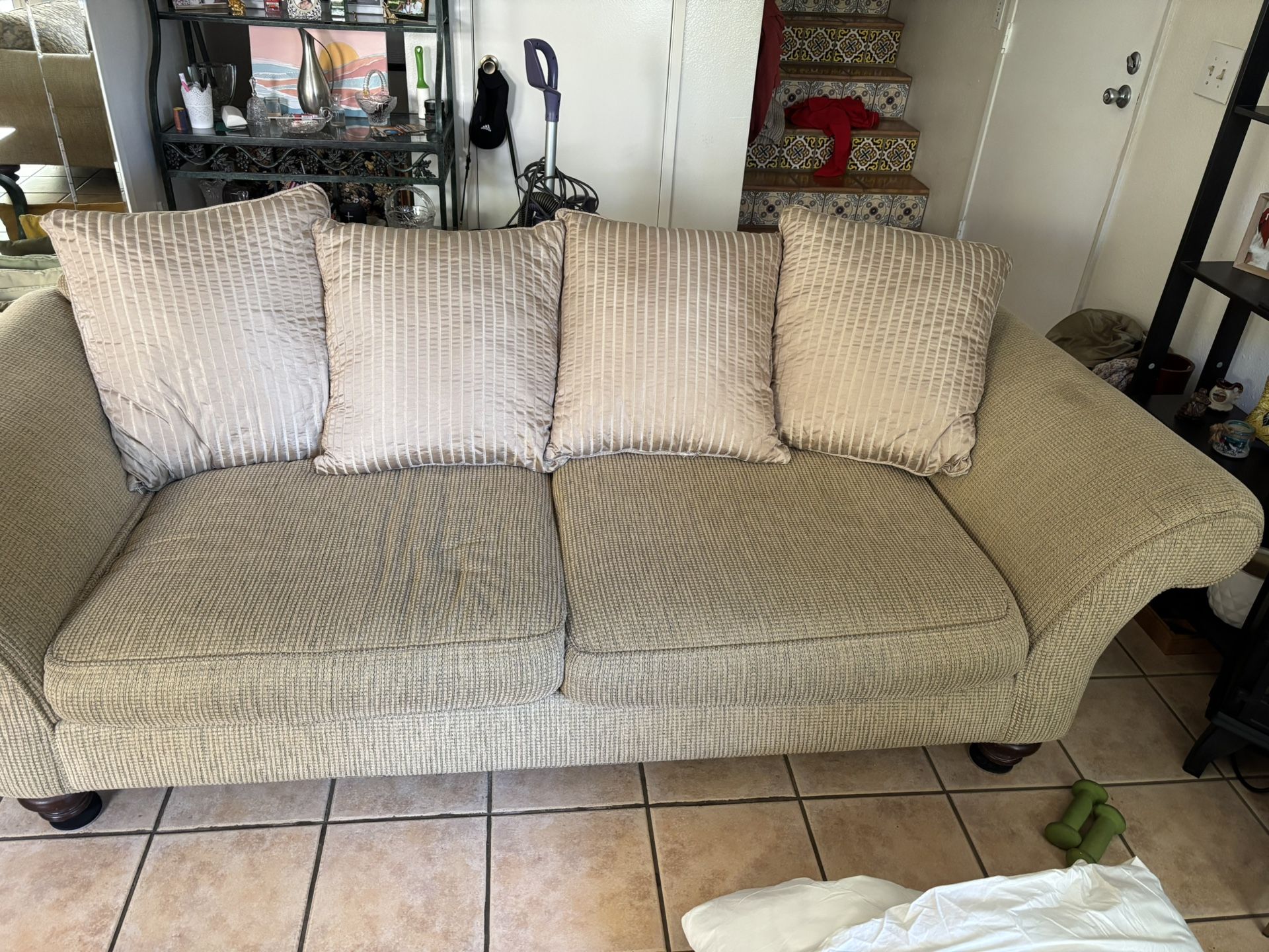 Free Sofa