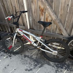 Mongoose Freestyle Bionic 