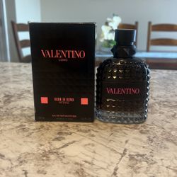 VALENTINO UOMO BORN IN ROMA INTENSE