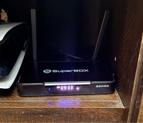Superbox S6 PRO (like new)