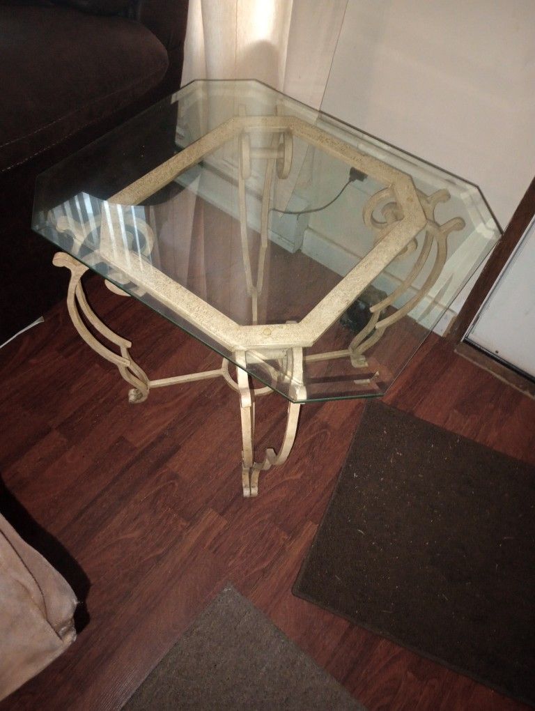 Solid Glass End Table & Coffee Table 