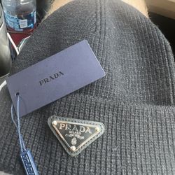 Prada Men's Wool and Cashmere Beanie