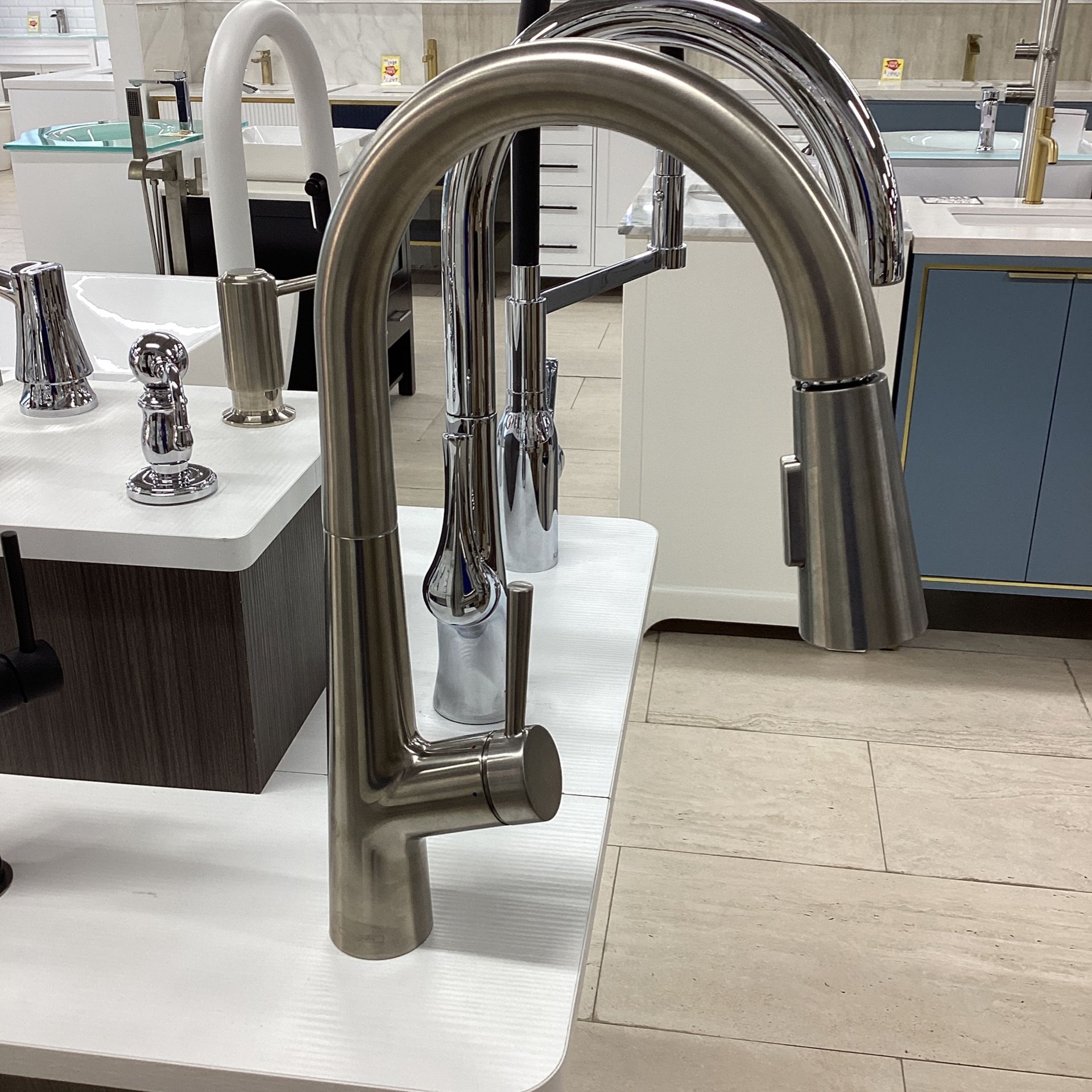 ❗️❗️❗️❗️❗️❗️❗️❗️Kitchen Faucet Clearance Sale Various Colors And Styles Available ❗️❗️❗️❗️❗️❗️❗️❗️❗️