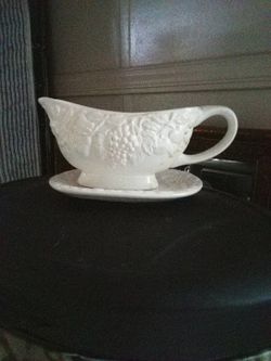 White Gravy Bowl 