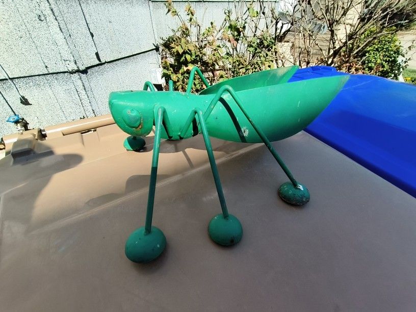 Metal Grasshopper 14 Long